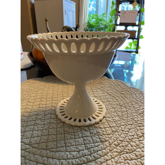 Vintage I. Godinger Ivory Lace Candy Dish - Picture 9 of 12